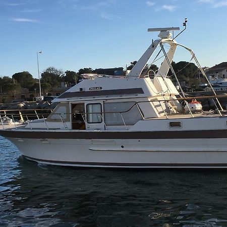 Готель Les Yachts De Porto Vecchio - Le Philae Екстер'єр фото